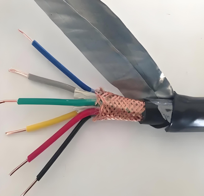 特種電線電纜的用途特殊，使用場合特殊.jpg